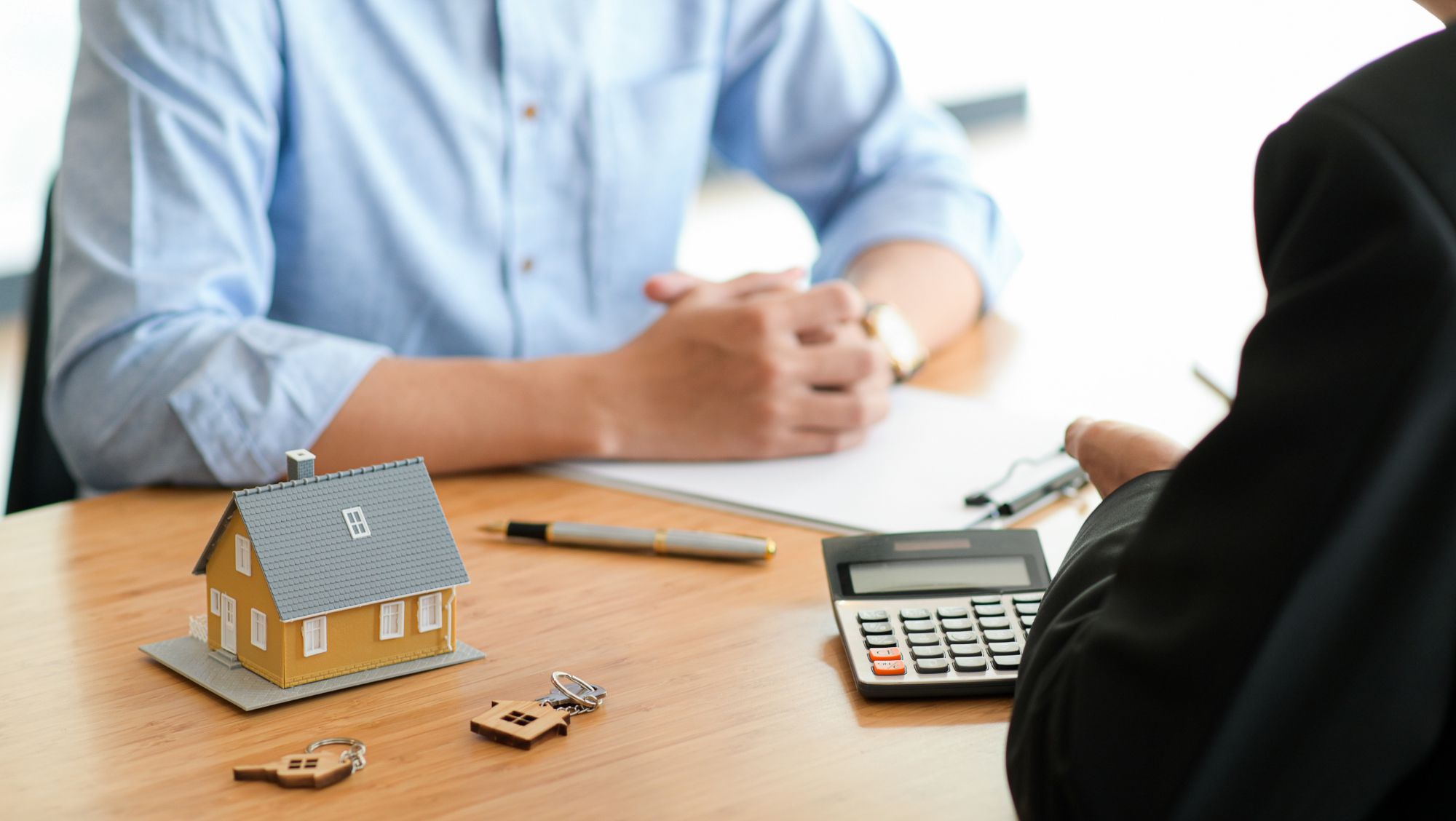 Le asesoramos en su búsqueda de  de financiación. WORKERS REAL ESTATE en Dos Hermanas